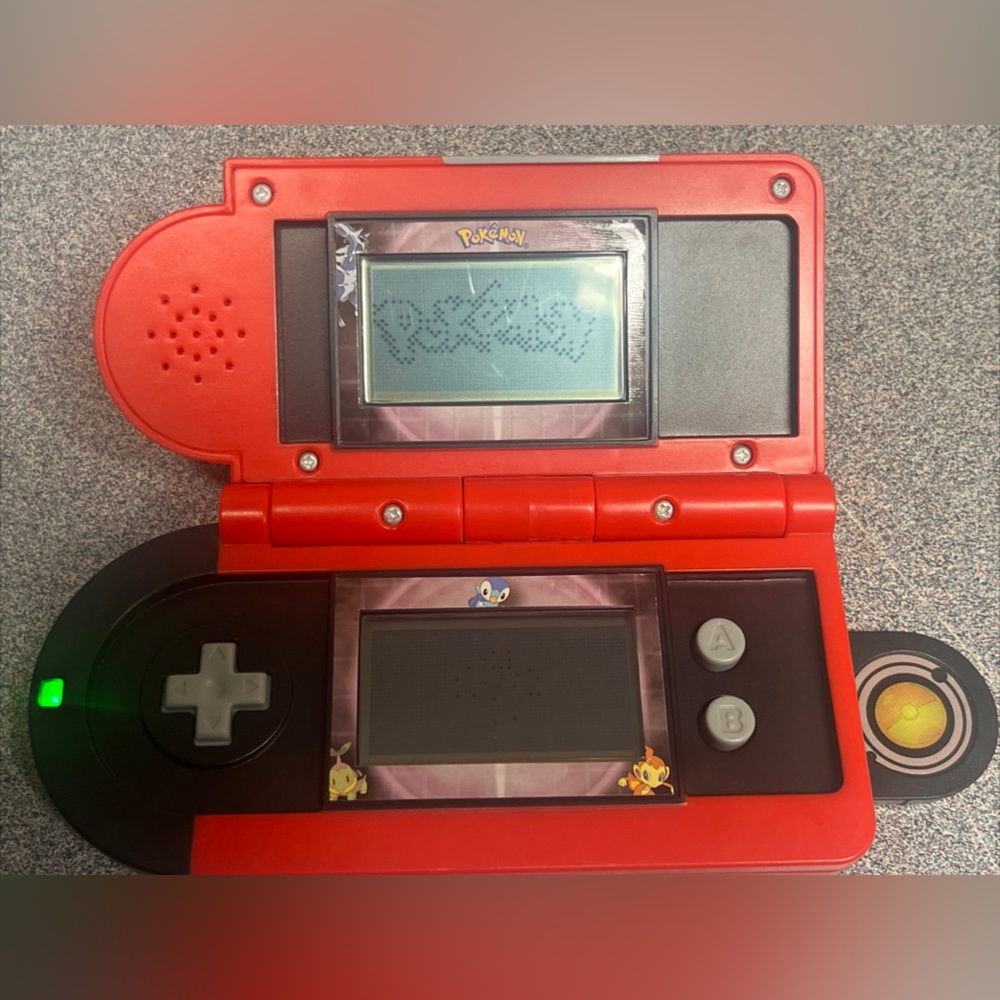 2007 Pokémon Pokédex jakks sounds & functions great